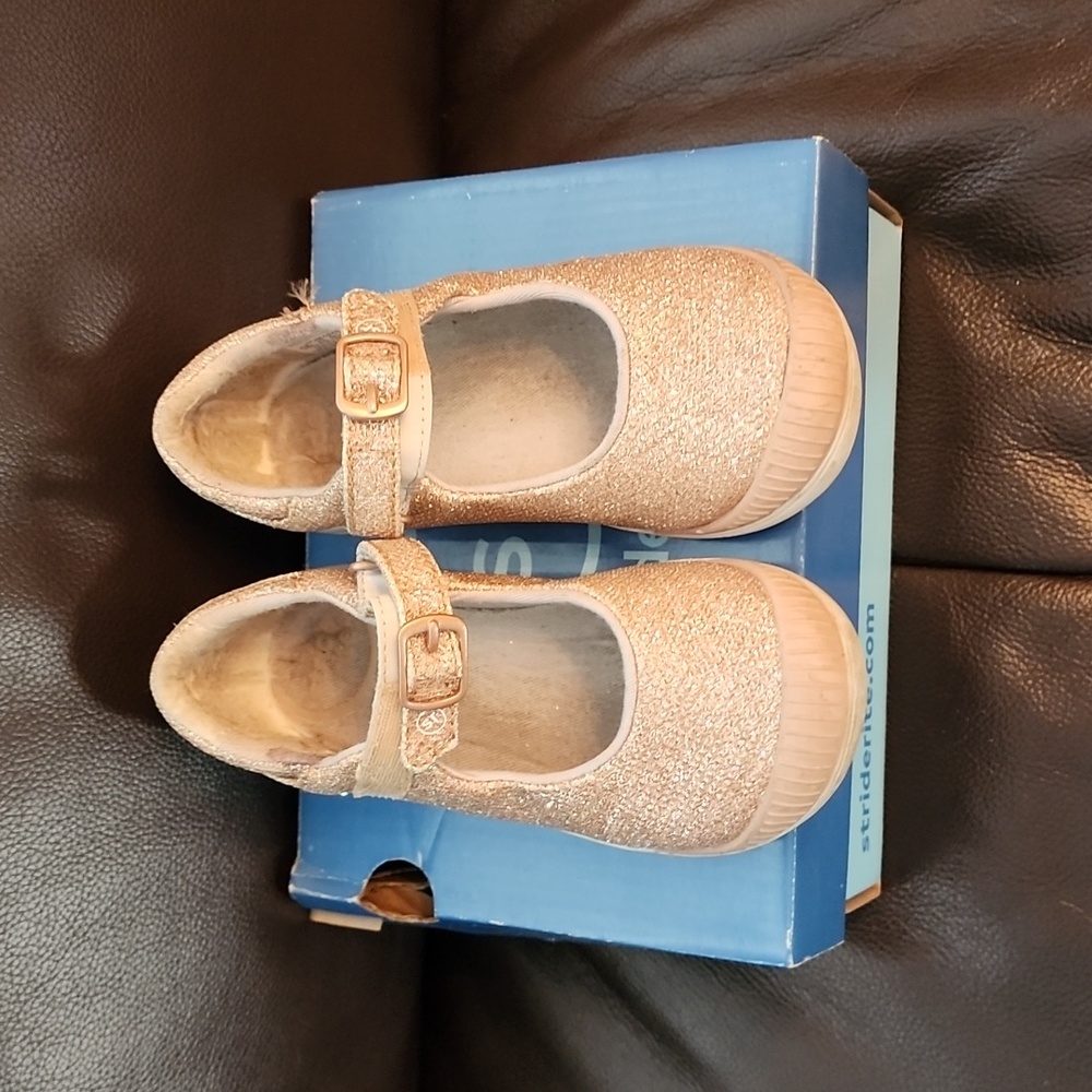 Toddler Shoes Size 9.5 Stride Rite
